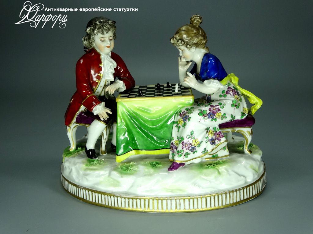 Купить фарфоровые статуэтки Gotha, Игра в шахматы, Германия